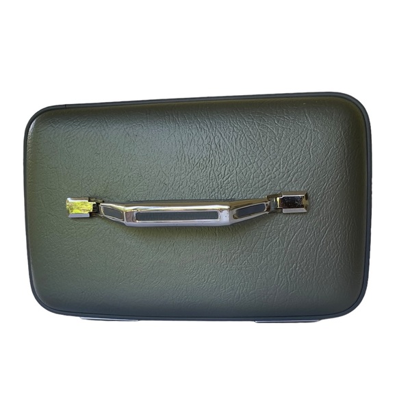 Vintage American Tourister Handheld Trunk - Picture 5 of 10